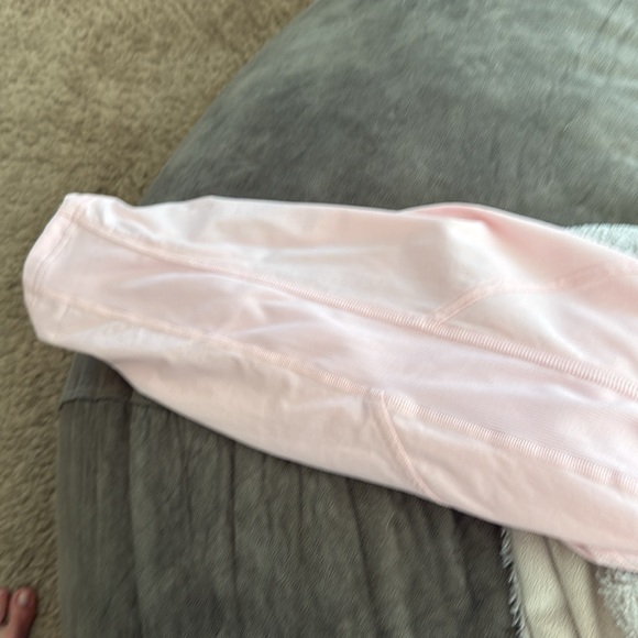 Lululemon Dance Studio mid rise cropped pants, size 6. - Picture 13 of 14